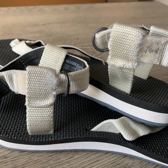 Teva Original Sandals White Straps Women's 8 - Picture 6 of 6